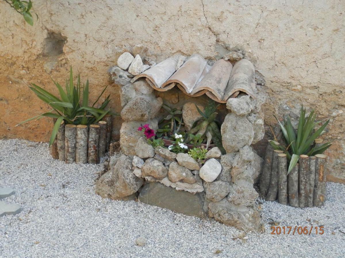 קסטרווילארי B&B Palazzo L'Occaso מראה חיצוני תמונה